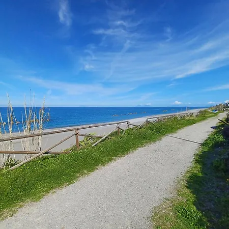 Casamare Capo dʼOrlando